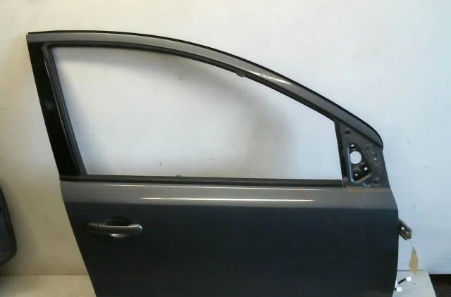 Porte avant droite Nissan NOTE (E11, NE11) 1.5 dci (2010-2012) occasion