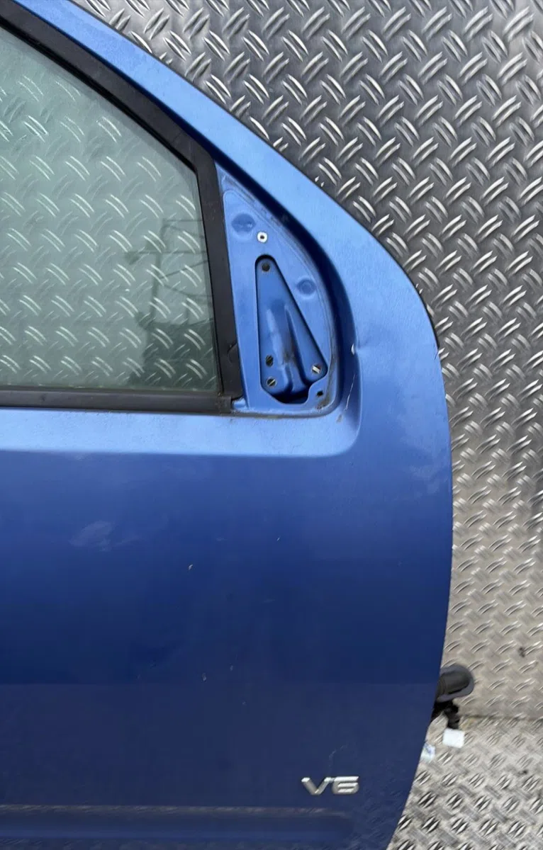 Porte avant droite Nissan NP300 NAVARA (D40) 3.0 dci 4wd (2010) occasion