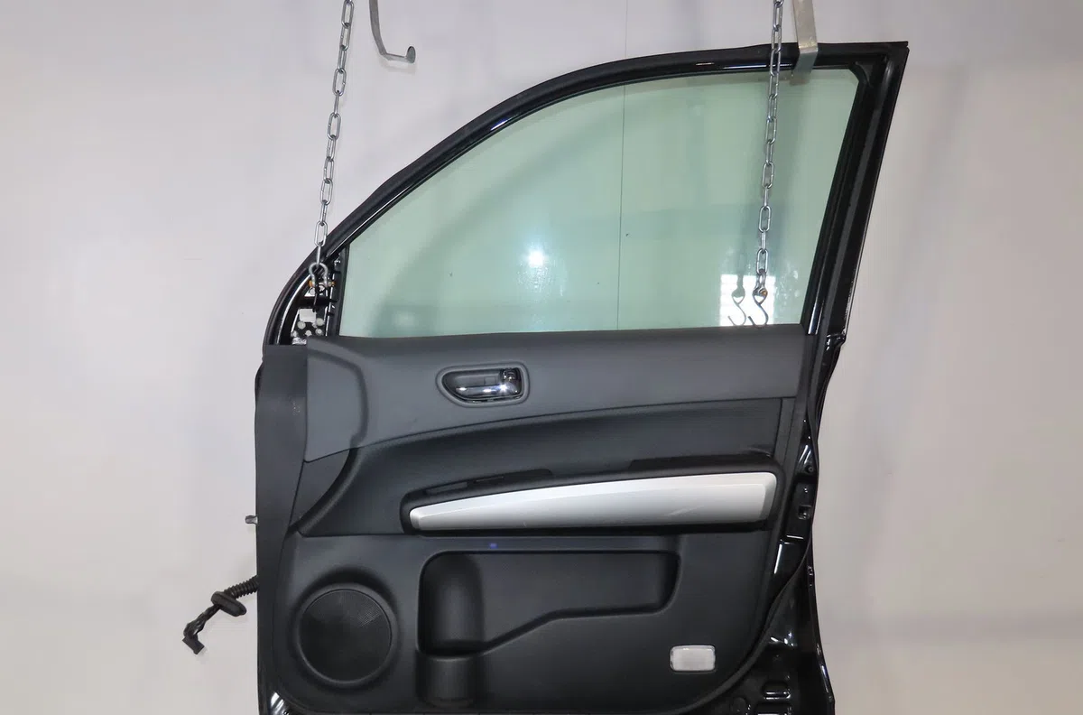 Porte avant droite Nissan X-TRAIL II (T31) 2.0 dci 4x4 (2007-2013) occasion