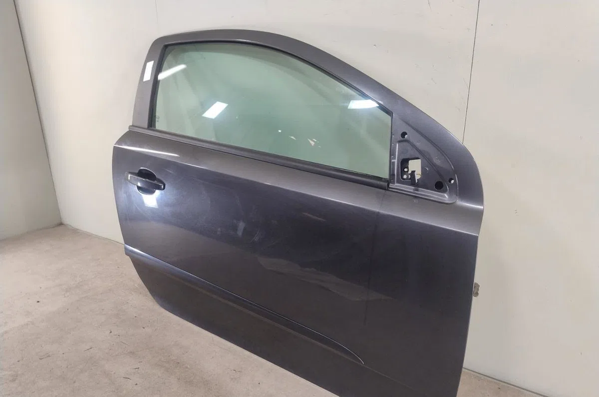 Porte avant droite Opel ASTRA H GTC (A04) 1.7 cdti (l08) (2005-2010) occasion