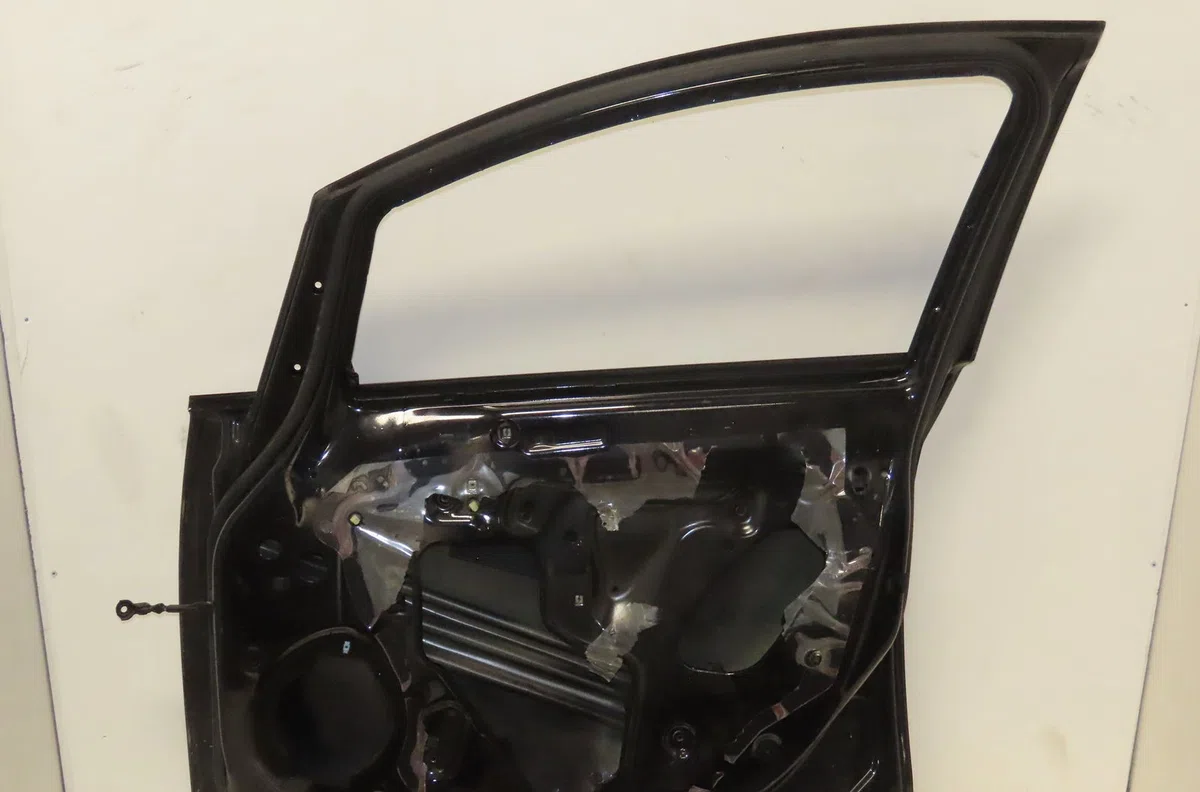 Porte avant droite Opel ASTRA J (P10) 2.0 cdti (68) (2009-2015) occasion