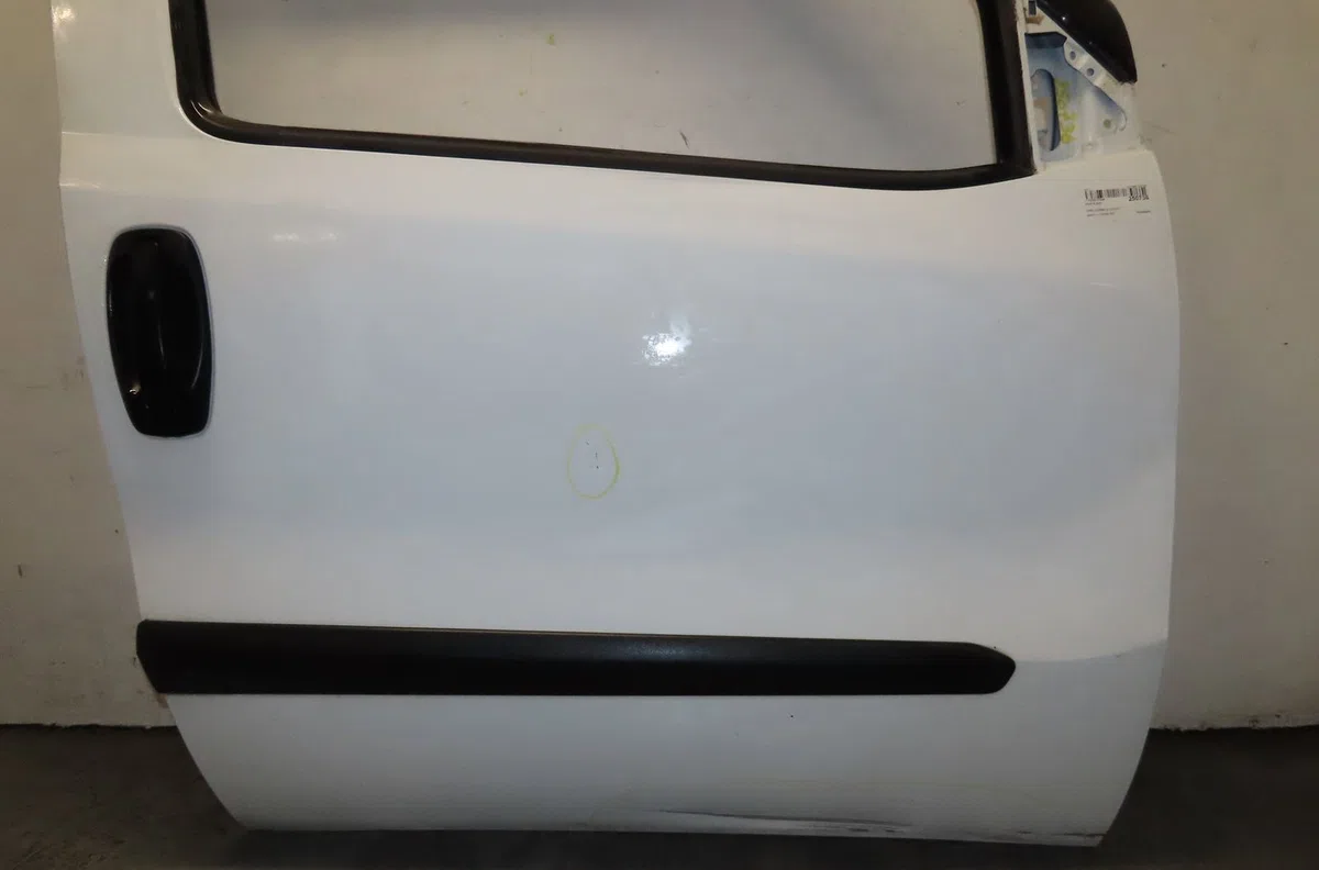 Porte avant droite Opel COMBO Camionnette-Monospace (X12) 1.6 cdti (b05) (2012) occasion