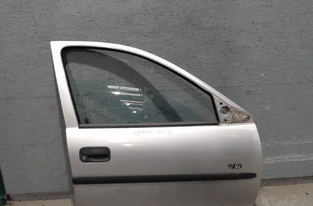 Porte avant droite OPEL CORSA B  CORSA B PHASE 2 occasion