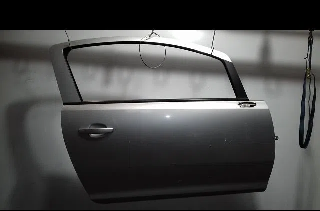 Porte avant droite OPEL CORSA occasion