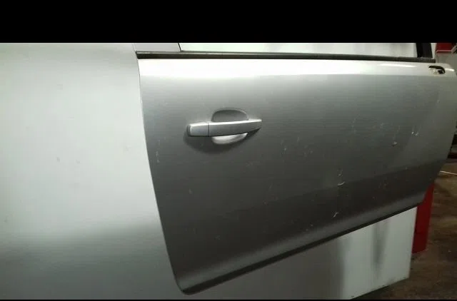 Porte avant droite OPEL CORSA occasion