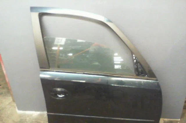 Porte avant droite OPEL MERIVA 2005 occasion