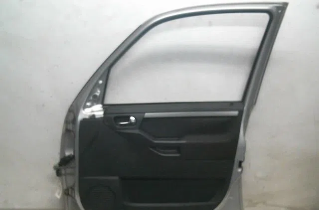 Porte avant droite Opel MERIVA A Monospace (X03) 1.4 16v twinport (e75) (2004-2010) occasion
