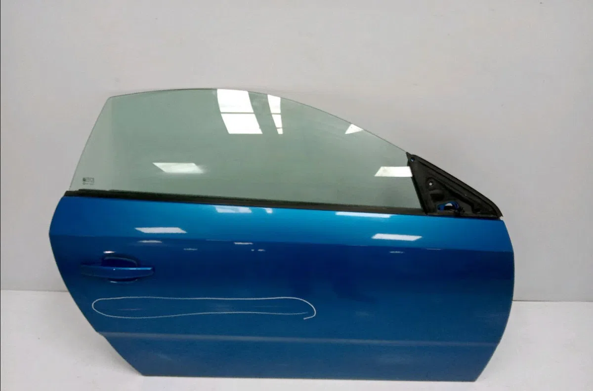 Porte avant droite Opel TIGRA TwinTop (X04) 1.4 (r97) (2004-2010) occasion