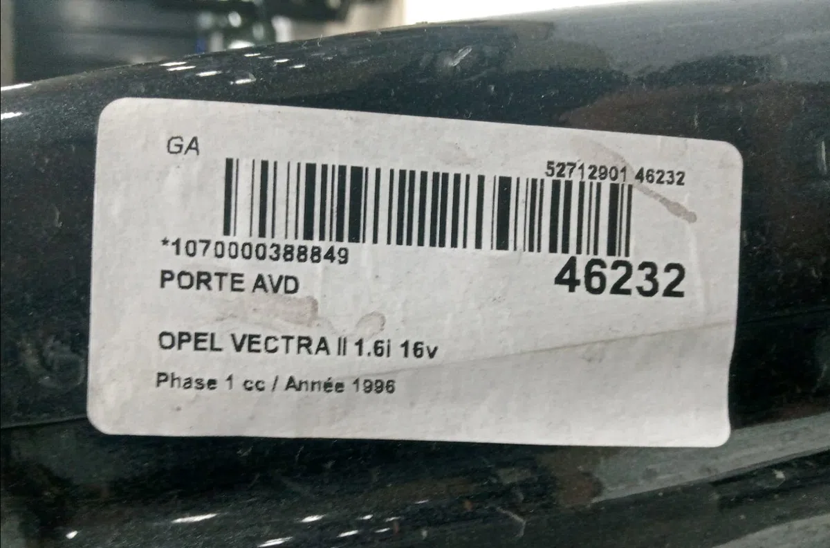 Porte avant droite Opel VECTRA B (J96) 1.6 i 16v (f19) (1995-2002) occasion