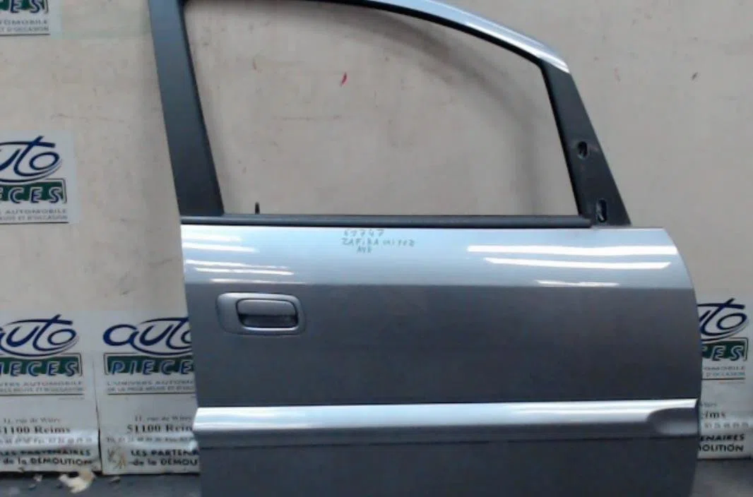 Porte avant droite OPEL ZAFIRA A  0 occasion