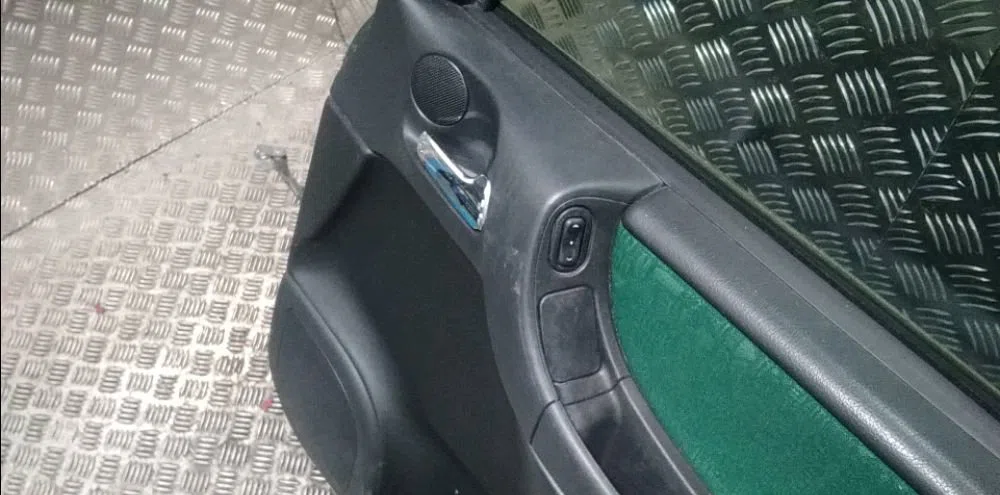 Porte avant droite Opel ZAFIRA A Monospace (T98) 1.6 16v (f75) (1999-2005) occasion