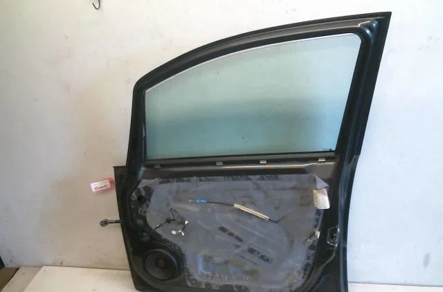Porte avant droite Opel ZAFIRA - ZAFIRA FAMILY B (A05) 1.7 cdti (m75) (2008-2015) occasion