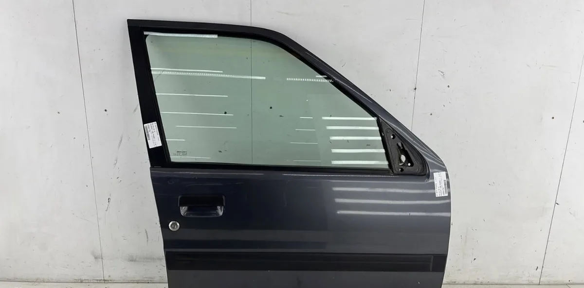 Porte avant droite PEUGEOT 106 PHASE 1 occasion
