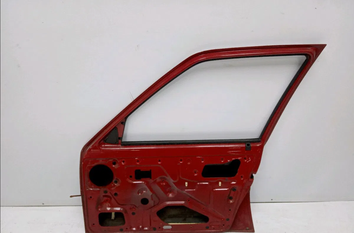 Porte avant droite Peugeot 205 II (20A-C) 1.4 (1988-1998) occasion