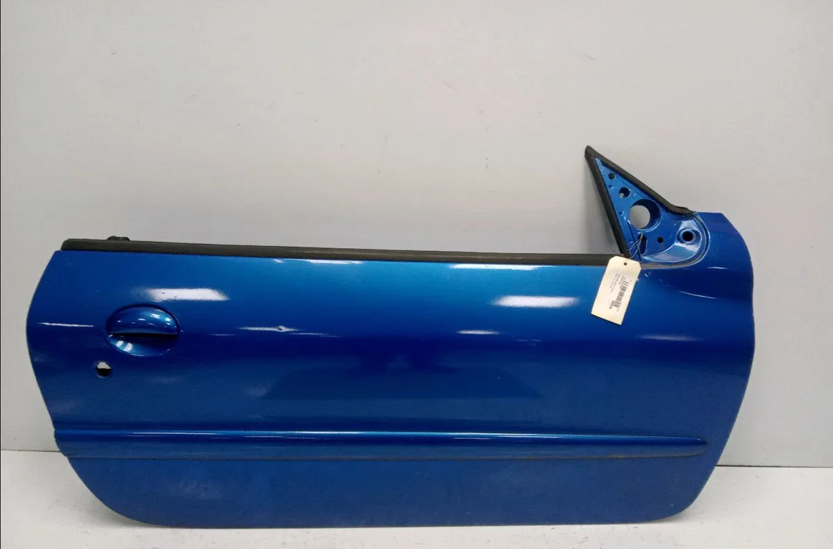 Porte avant droite Peugeot 206 CC (2D) 1.6 hdi 110 (2005-2007) occasion