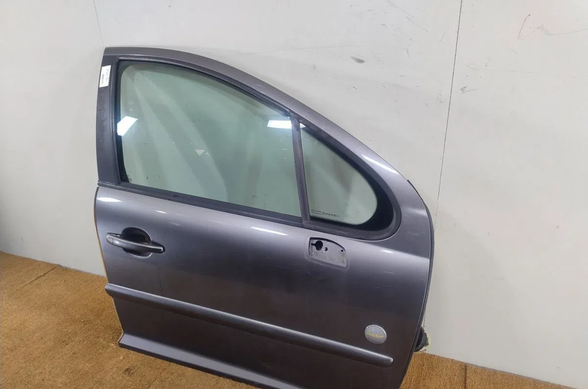 Porte avant droite PEUGEOT 207  207 PHASE 1 BREAK occasion