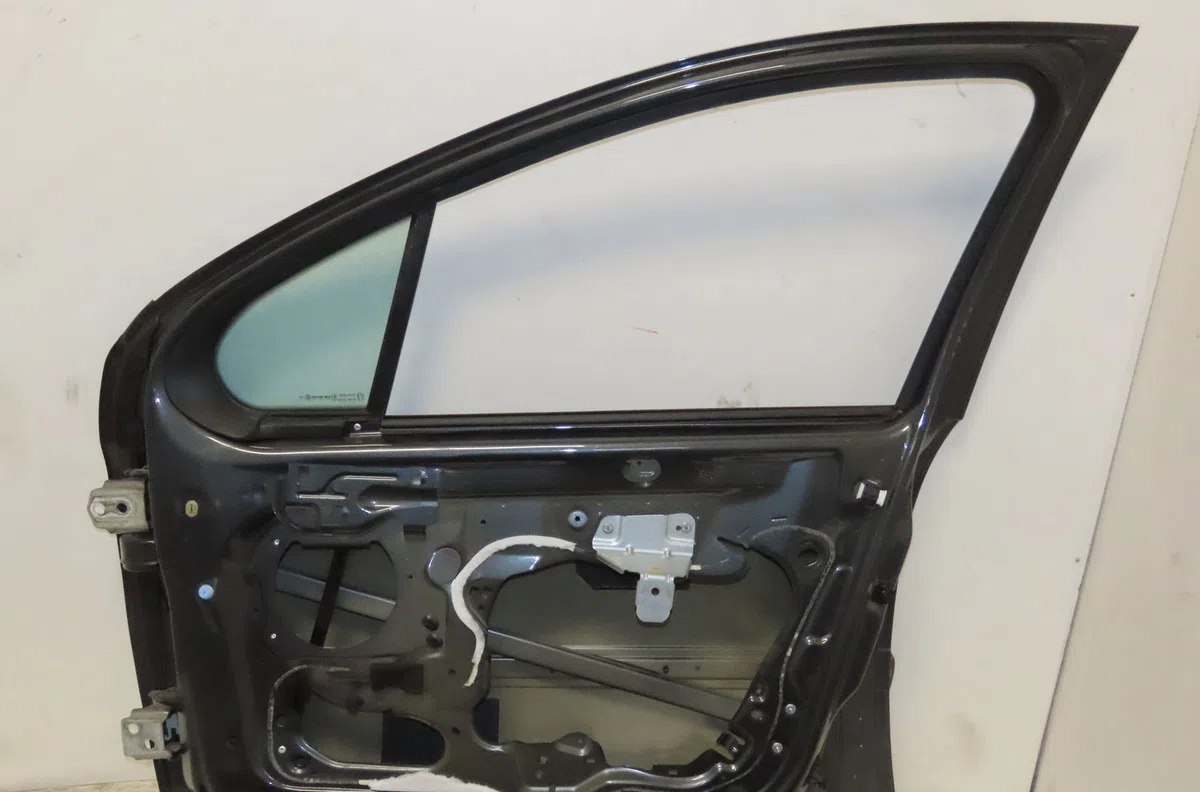 Porte avant droite Peugeot 207-207 (WA_, WC_) 1.6 hdi 110 (2009-2012) occasion