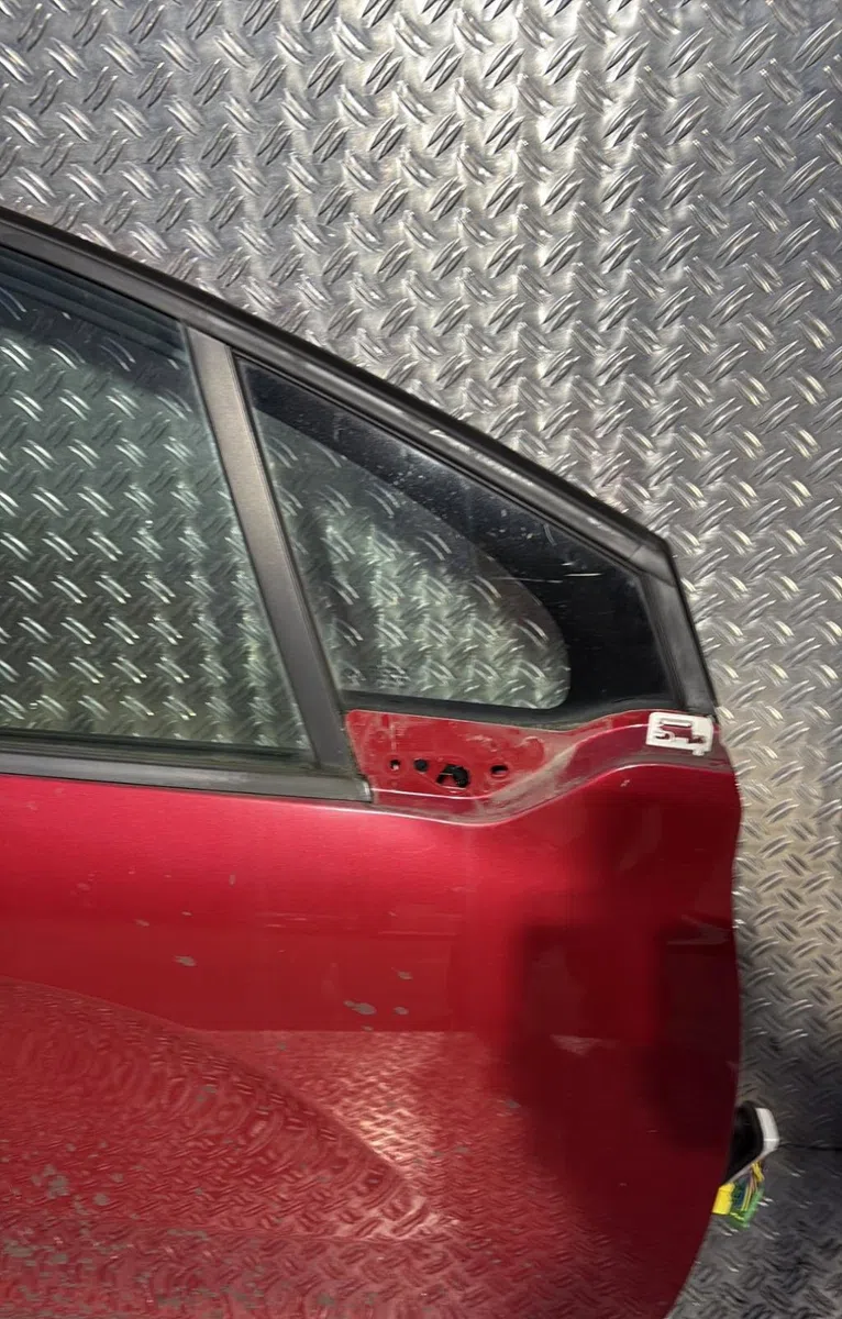 Porte avant droite Peugeot 208 I (CA_, CC_) 1.2 puretech 82 (2018) occasion