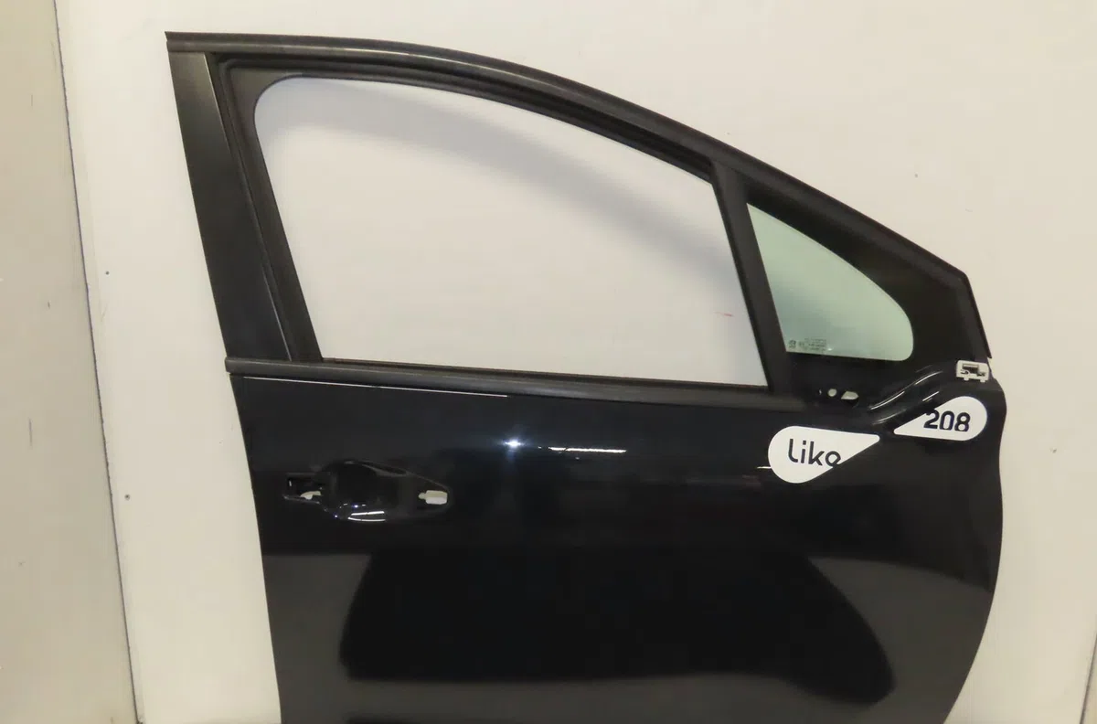 Porte avant droite Peugeot 208 I (CA_, CC_) 1.2 vti 68 - puretech 68 (2016) 5 portes occasion
