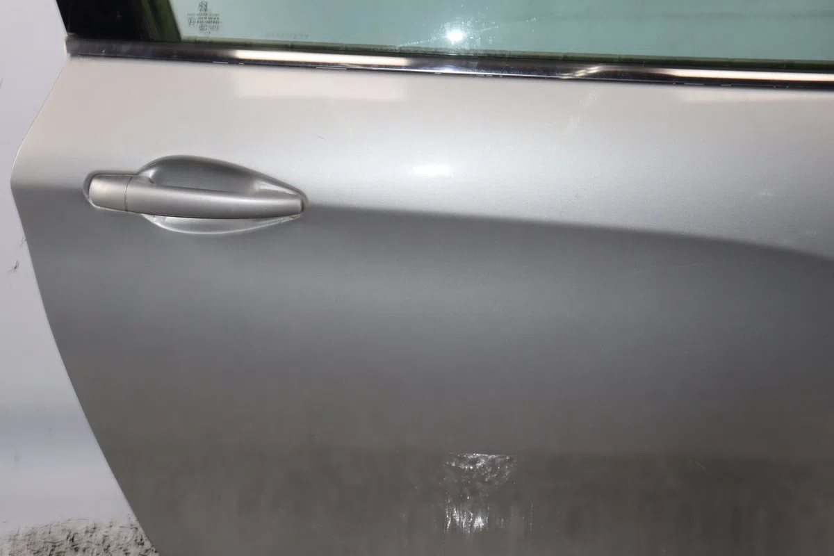 Porte avant droite Peugeot 208 I (CA_, CC_) 1.6 hdi (2012) 5 portes occasion