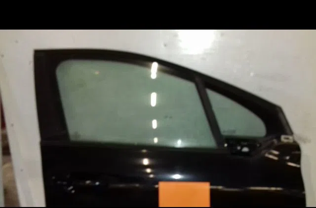 Porte avant droite PEUGEOT 208 occasion