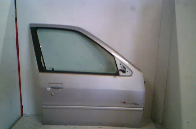 Porte avant droite Peugeot 306 Break (7E, N3, N5) 2.0 hdi 90 (1999-2002) occasion