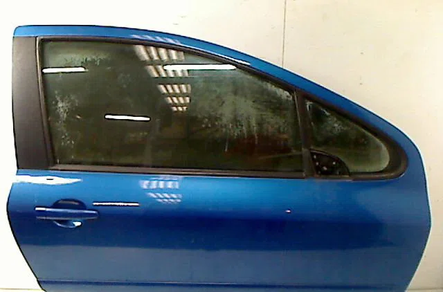 Porte avant droite PEUGEOT 307 2004 occasion
