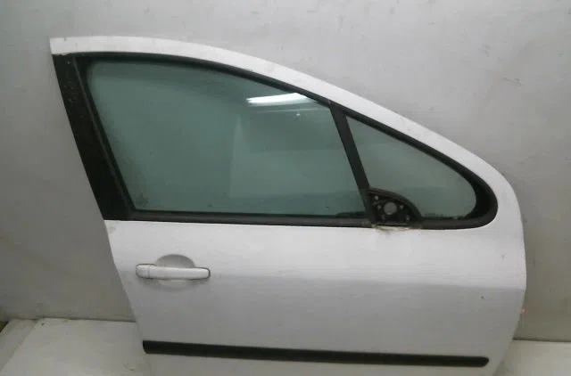 Porte avant droite Peugeot 307 (3A-C) 1.6 hdi (2005-2009) 5 portes occasion