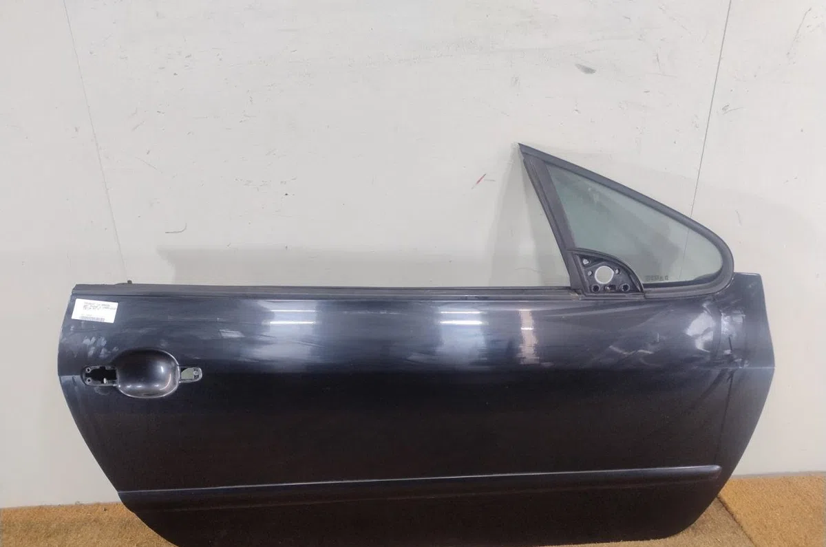 Porte avant droite Peugeot 307 CC (3B) 2.0 hdi 135 (2005-2009) occasion