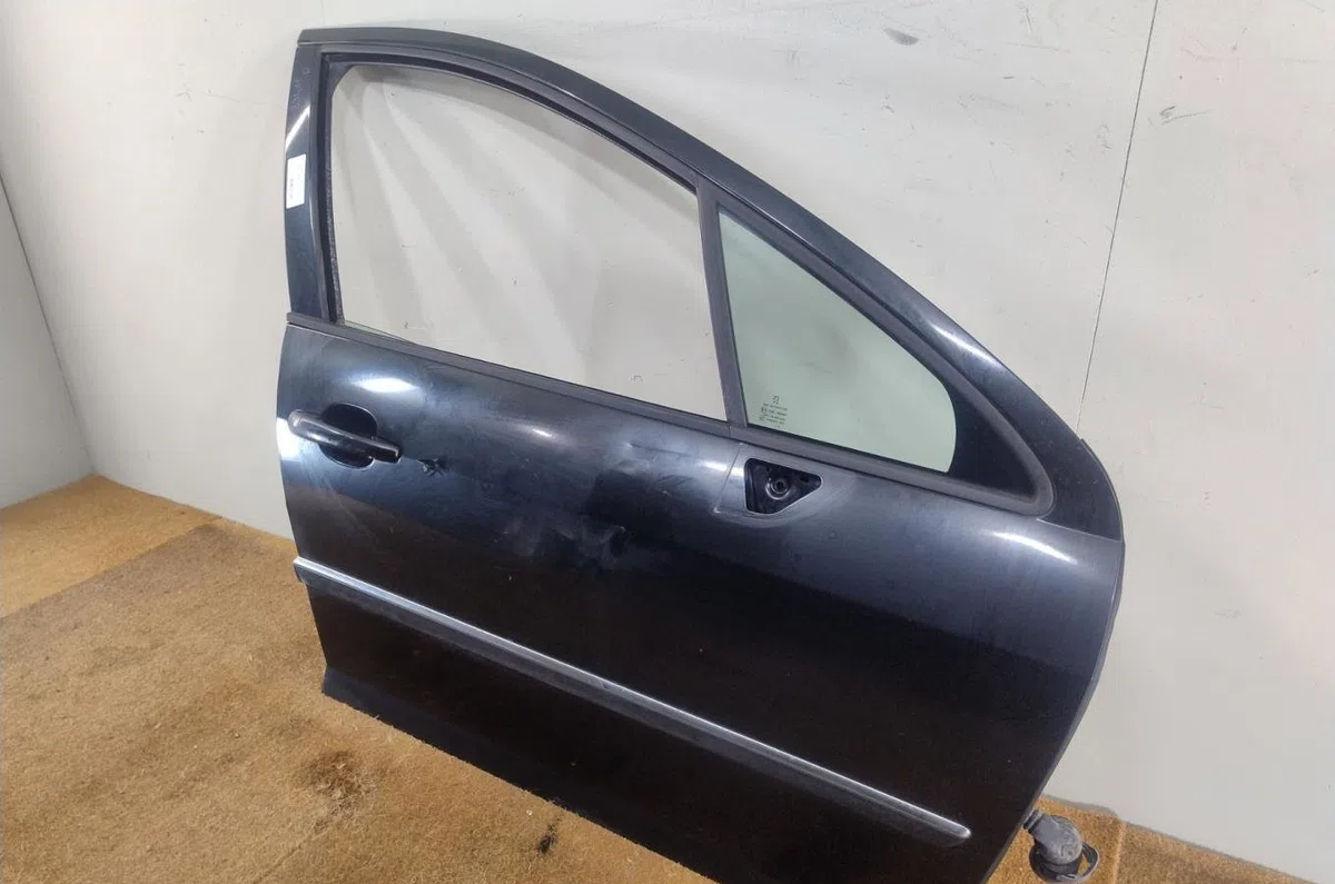 Porte avant droite PEUGEOT 407  407 PHASE 1 occasion