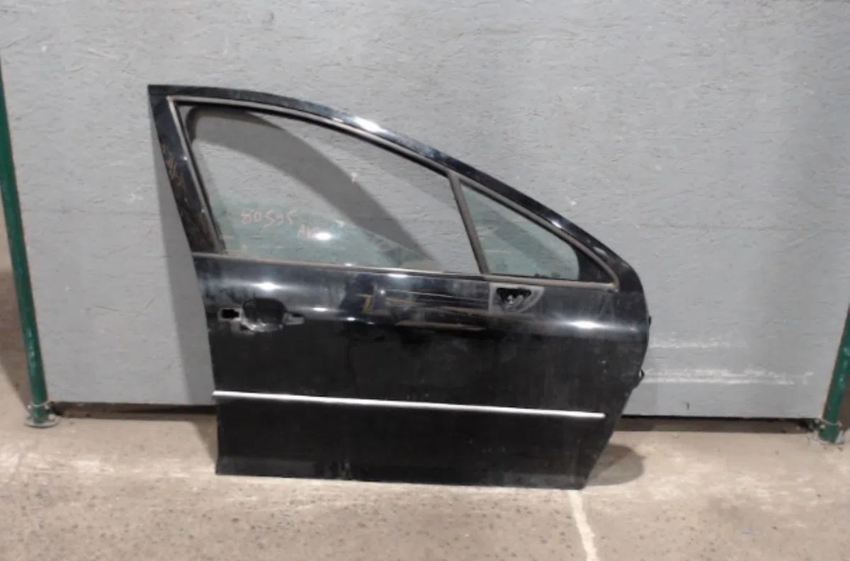 Porte avant droite PEUGEOT 407  407 PHASE 2 BREAK occasion