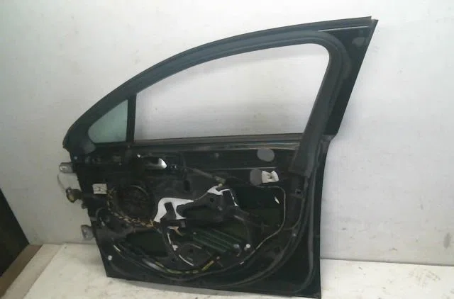 Porte avant droite Peugeot 508 SW I (8E_) 2.0 hdi (2010-2018) occasion