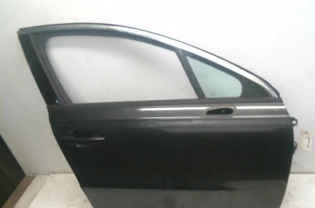 Porte avant droite Peugeot 508 SW I (8E_) 2.0 hdi (2010-2018) occasion
