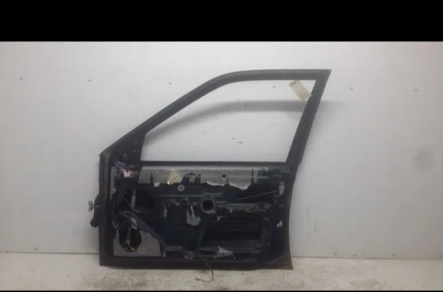Porte avant droite Peugeot 605 (6B) 2.1 td 12v (1994-1999) occasion