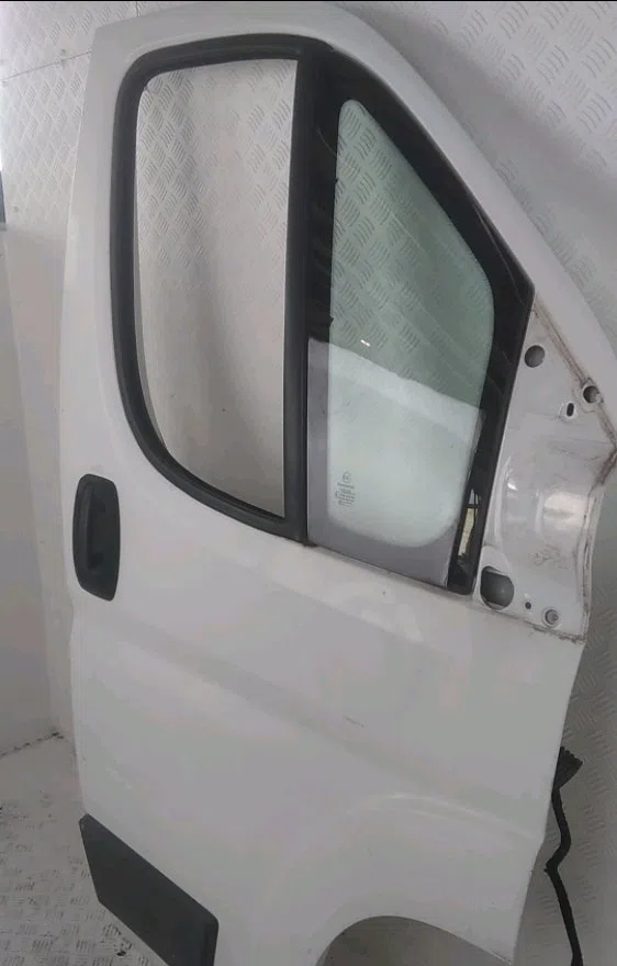Porte avant droite Peugeot BOXER Camionnette 2.0 bluehdi 130 (2015-2019) occasion