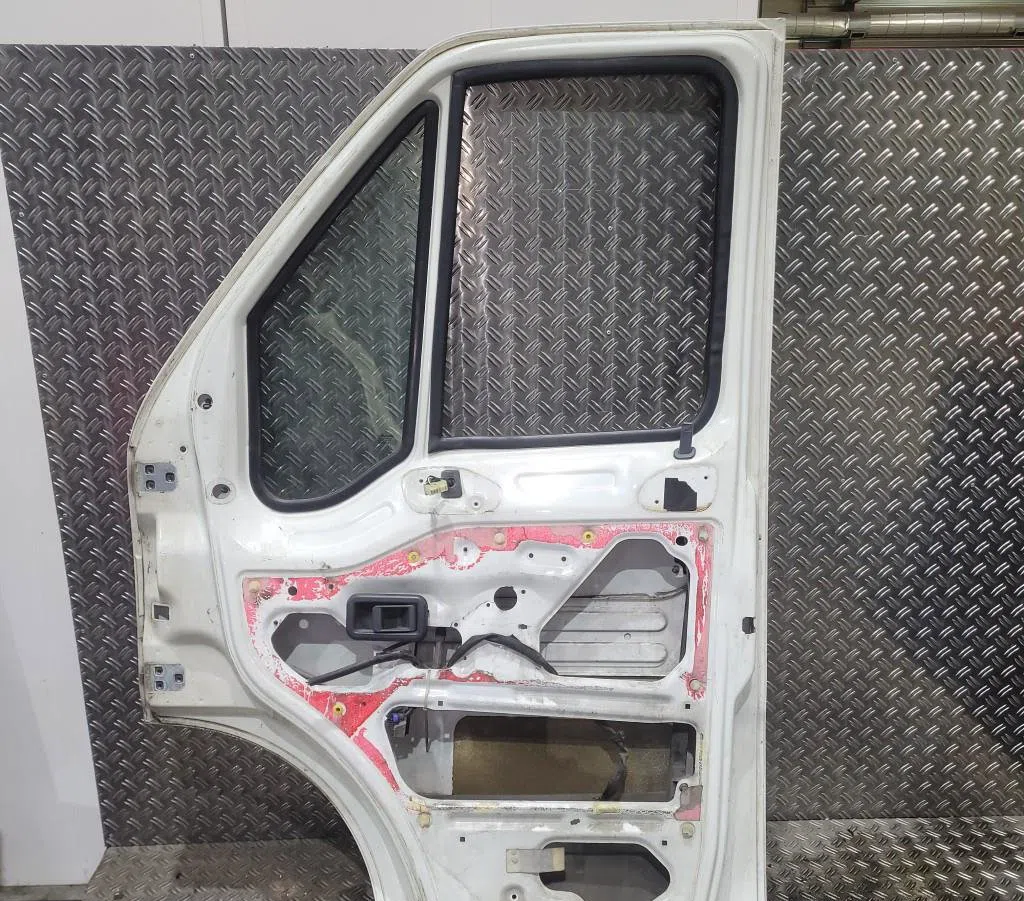 Porte avant droite Peugeot BOXER Camionnette (230L) 2.8 hdi (2000-2002) occasion