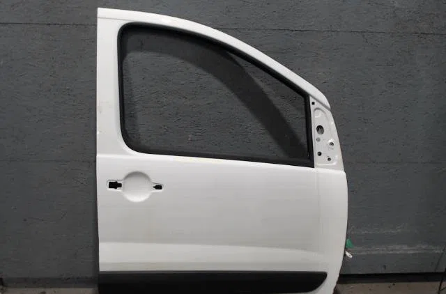 Porte avant droite PEUGEOT EXPERT 2  EXPERT 2 occasion