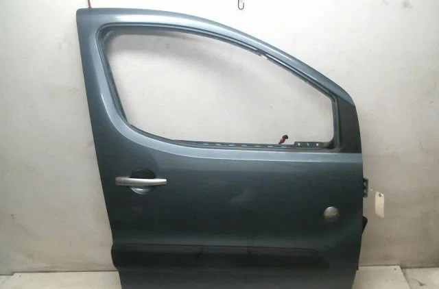 Porte avant droite Peugeot PARTNER Monospace (5_, G_) 1.6 hdi 90 (2005-2015) occasion