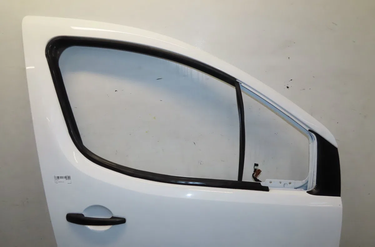 Porte avant droite Peugeot PARTNER TEPEE 1.2 thp (2016) occasion