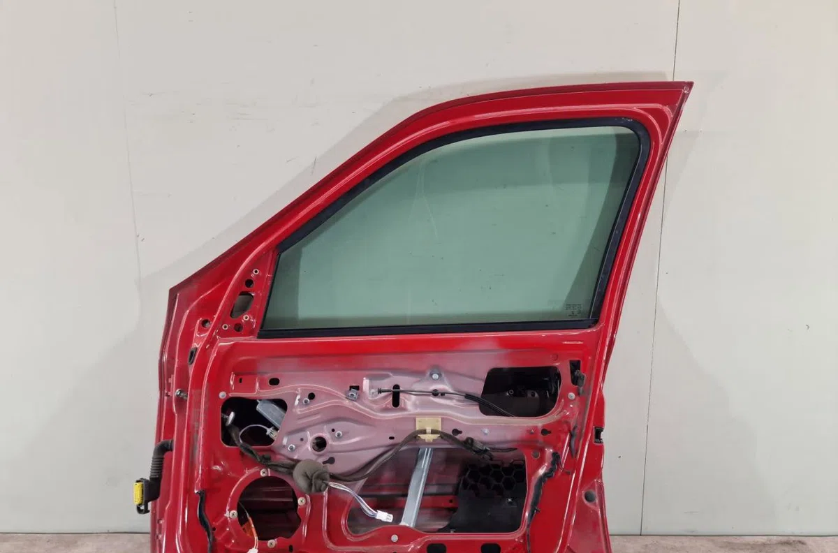 Porte avant droite RENAULT CLIO 2 CAMPUS  0 occasion