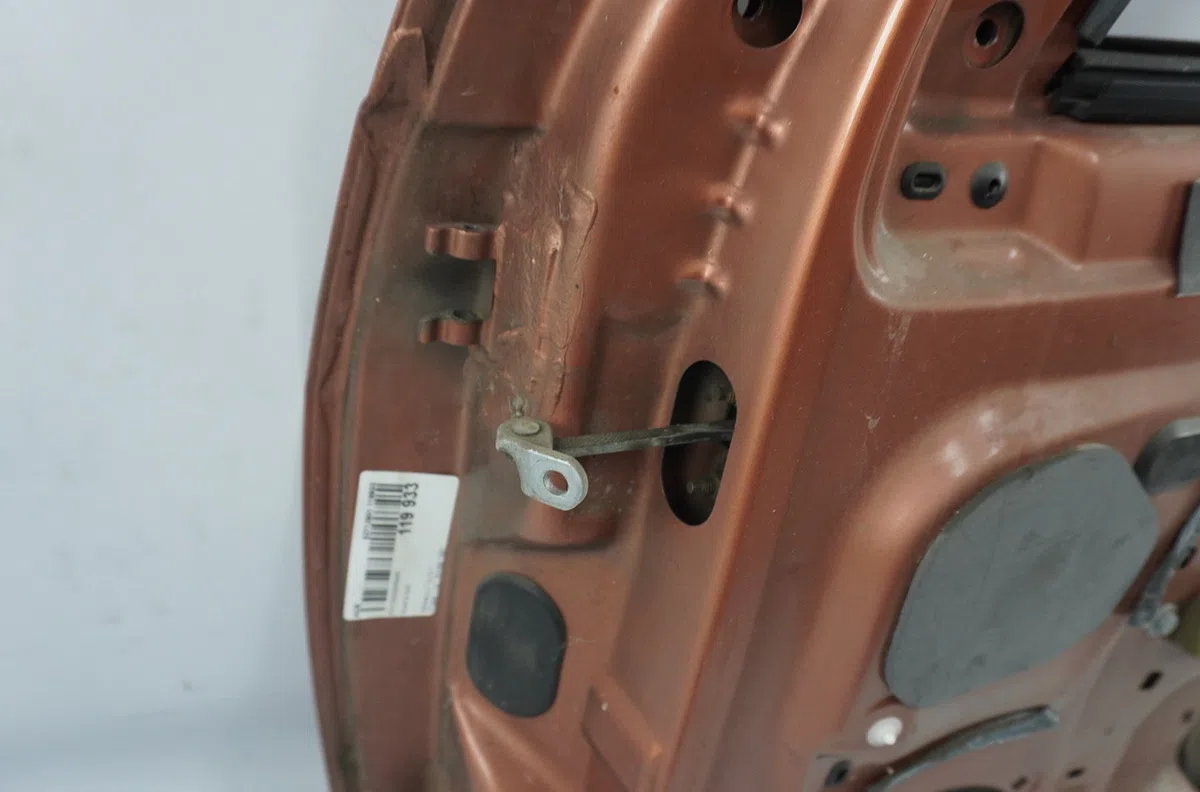 Porte avant droite Renault CLIO I (B-C57_, 5-357_) 1.4 (b-c57t, b-c57y) (1991-1998) occasion