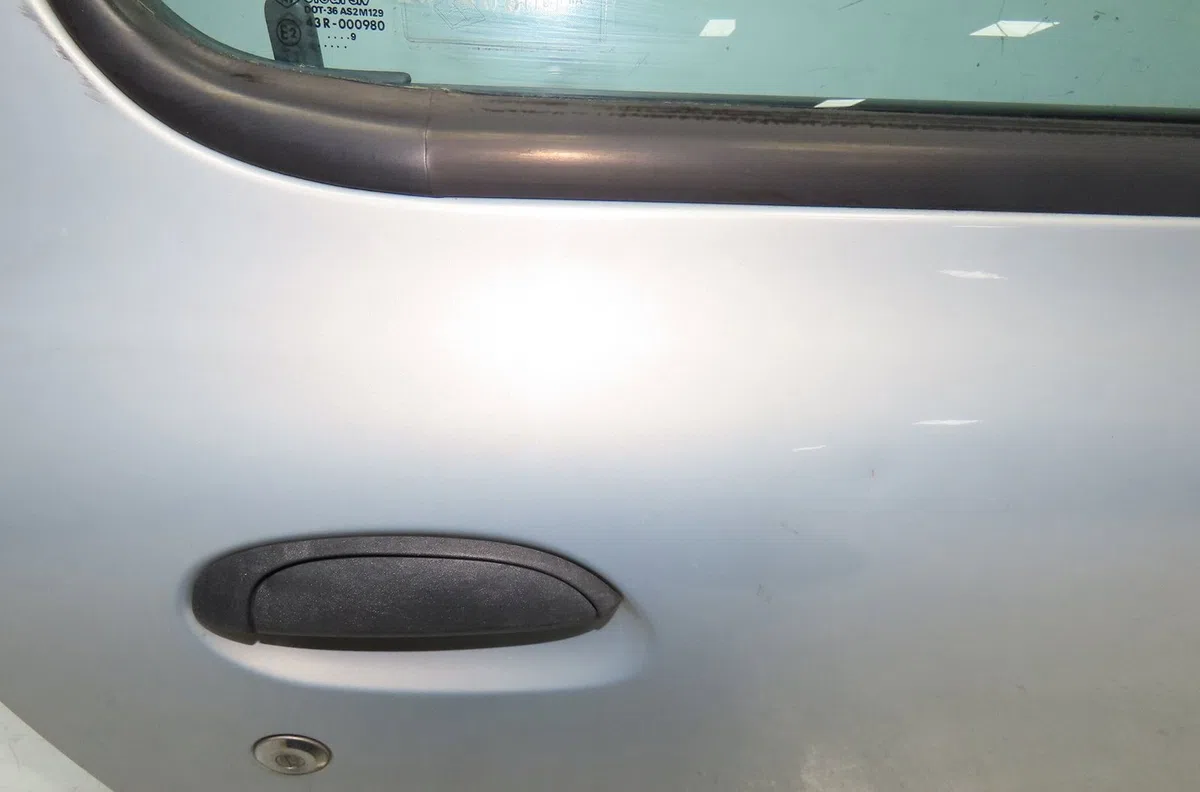 Porte avant droite Renault CLIO II (BB_, CB_) 1.4 (b-cb0c, b-cb0s) (1998-2005) occasion