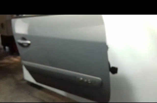 Porte avant droite Renault ESPACE IV (JK0-1_) 1.9 dci (jk0u) (2003-2005) 5 portes occasion