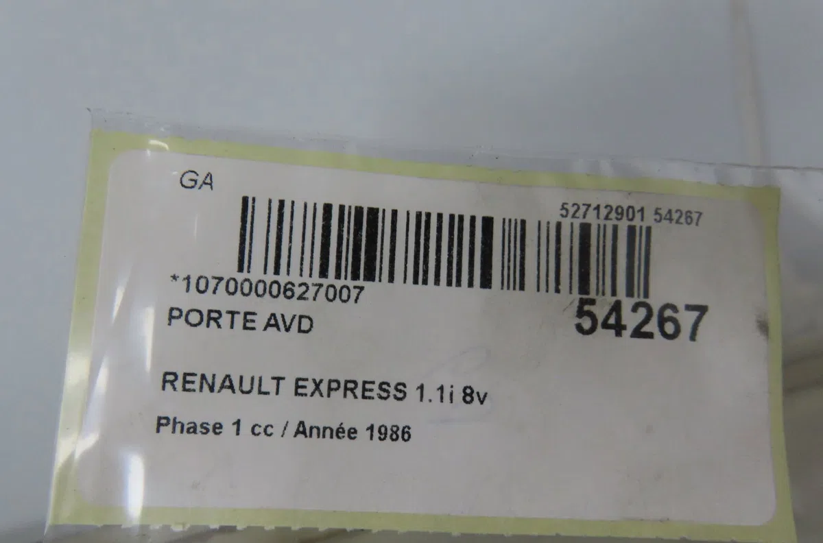 Porte avant droite Renault EXPRESS Camionnette-Monospace (F40_, G40_) 1.1 (1993-1995) occasion