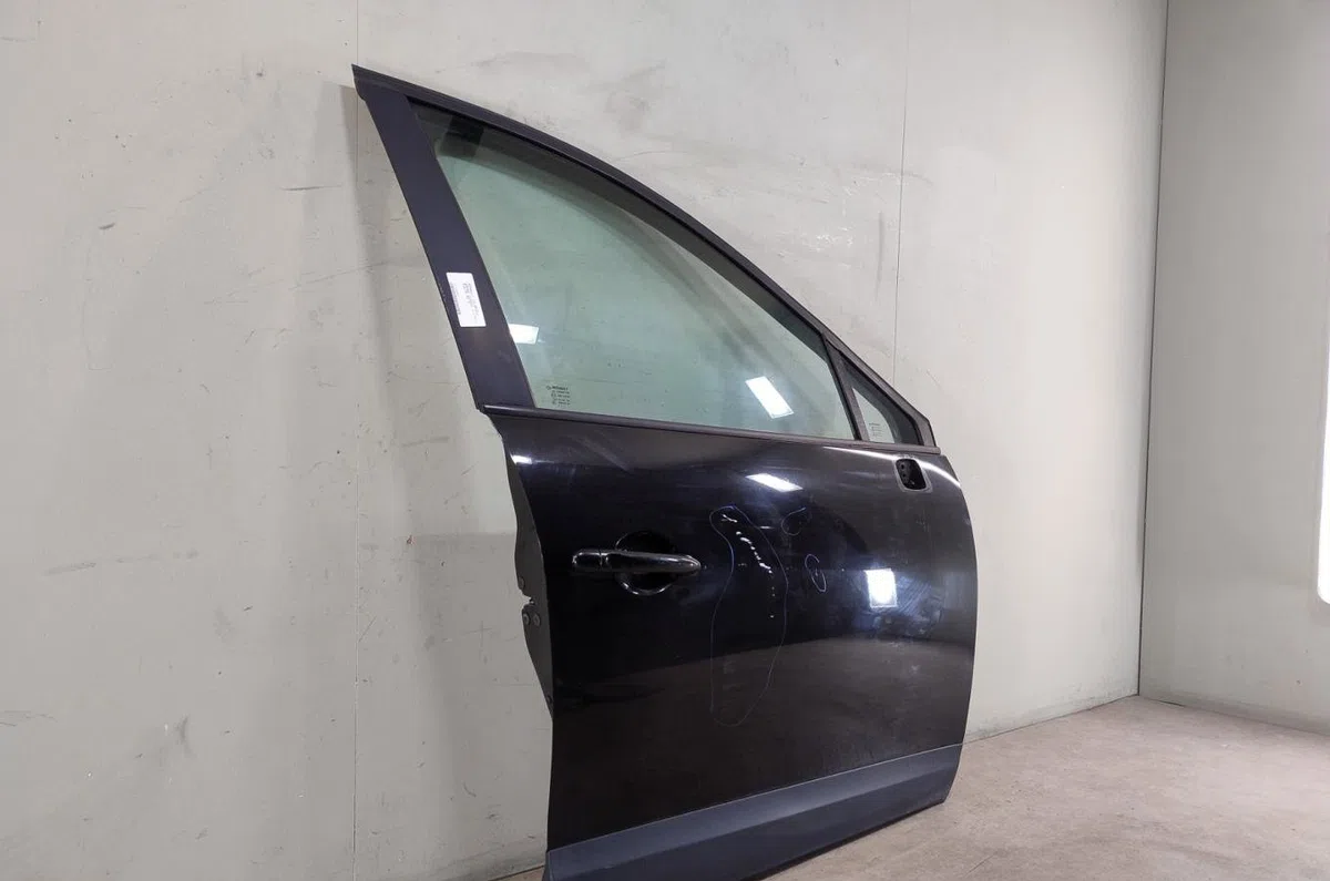 Porte avant droite Renault GRAND SCÉNIC III (JZ0-1_) 1.6 16v (jz0u) (2009) occasion