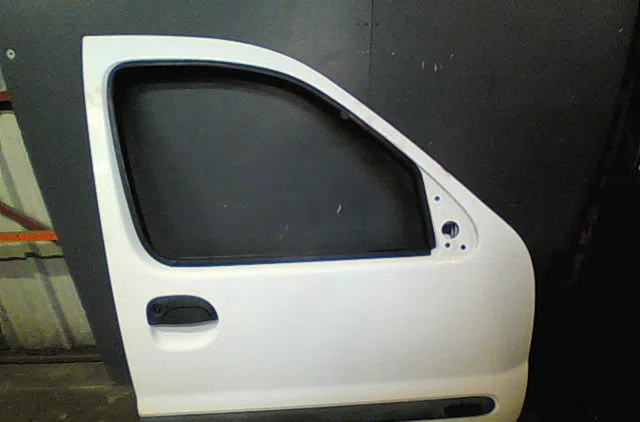 Porte avant droite Renault KANGOO Express (FC0-1_) D 65 1.9 (fc0e, fc02, fc0j, fc0n) (1997) 4 portes occasion