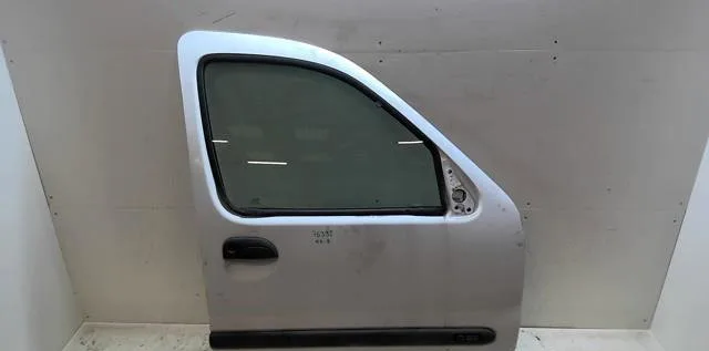 Porte avant droite Renault KANGOO Express (FC0-1_) D 65 1.9 (fc0e, fc02, fc0j, fc0n) (1997) 4 portes occasion