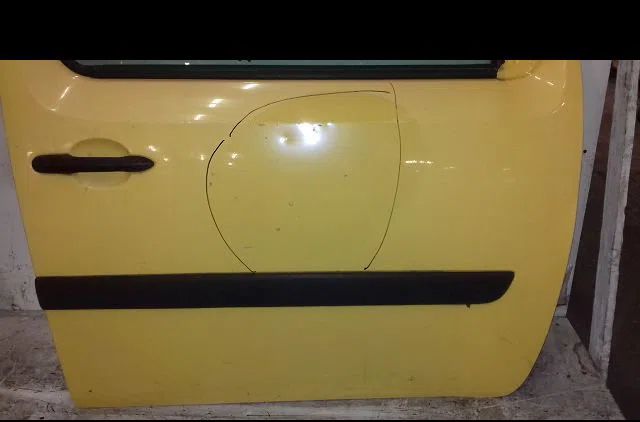 Porte avant droite Renault KANGOO Express (FW0-1_) 1.5 dci 75 (fw07, fw10, fw04) (2010) 4 portes occasion