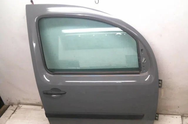 Porte avant droite Renault KANGOO Express (FW0-1_) 1.5 dci 90 (fw0g, fw05, fw08, fw11) (2009) 4 portes occasion