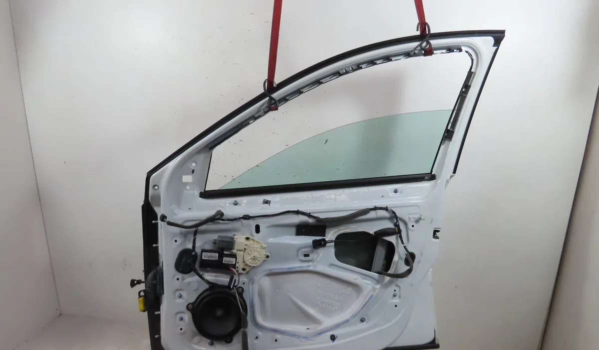 Porte avant droite RENAULT LAGUNA 2014 occasion